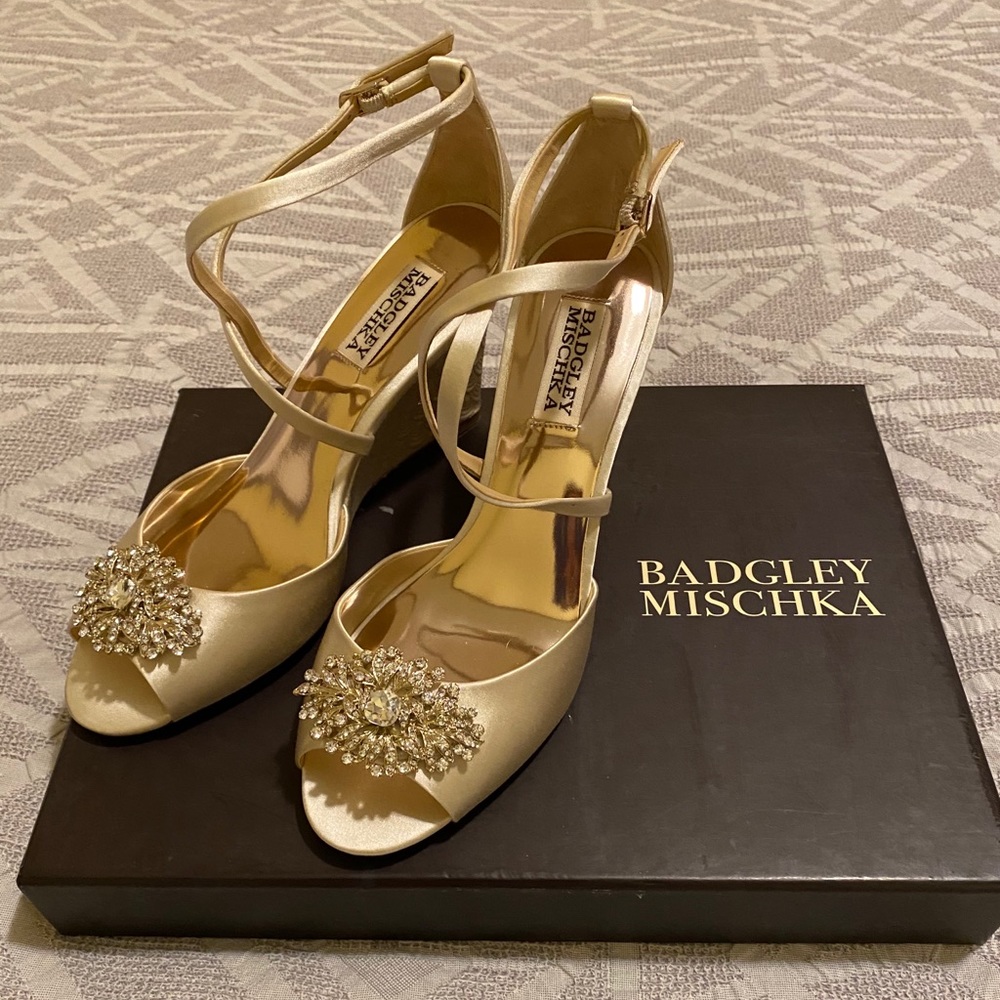 Badgley Mischka Abigail Evening Sandals NIB